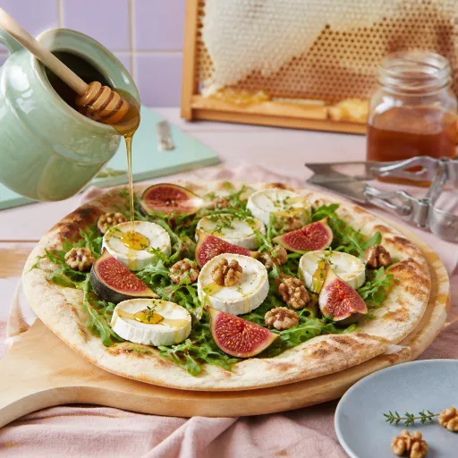 Sublimer votre miel de rucher avec une pizza chèvre miel d’exception